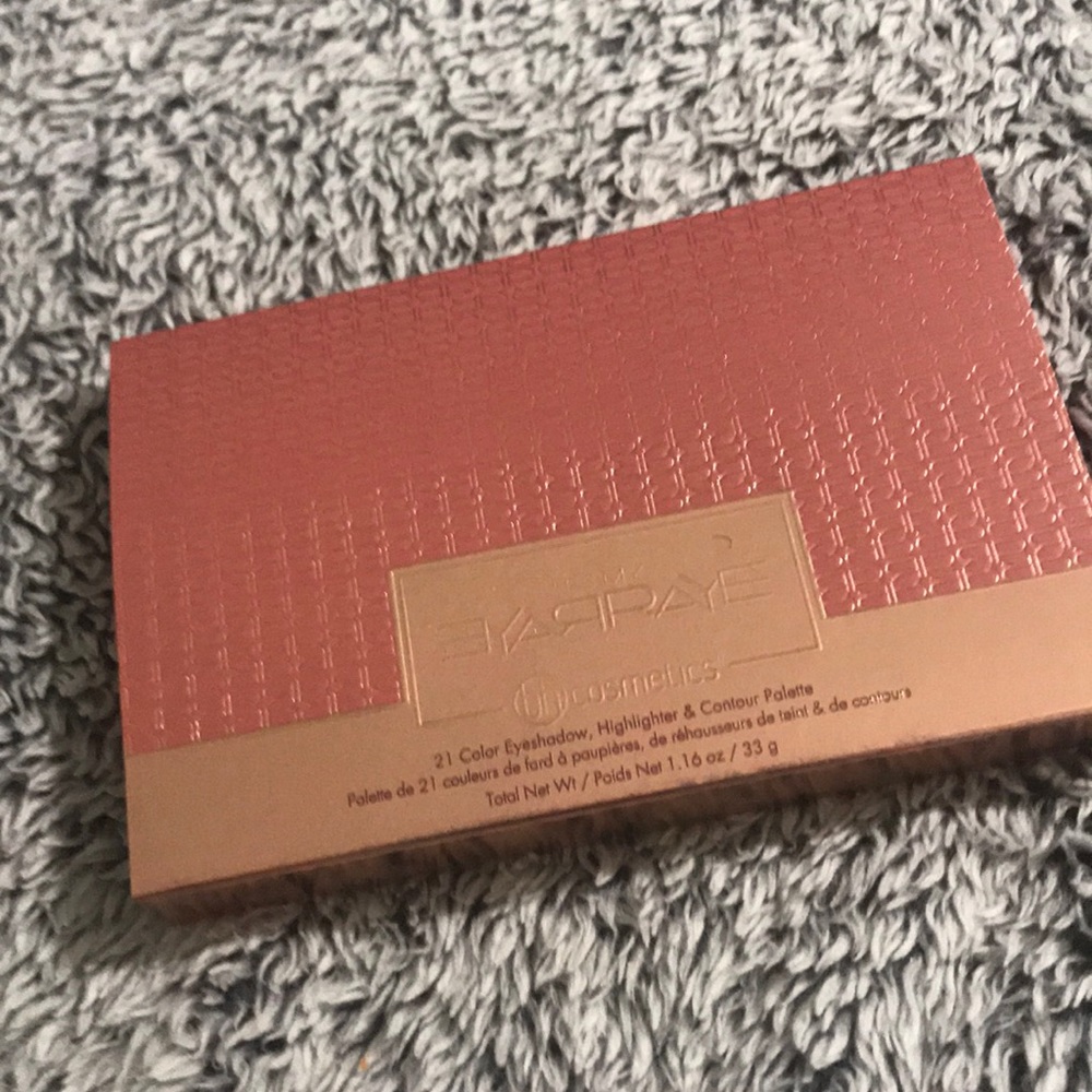 Bh Cosmetics it’s my RayeRaye 21 palette
